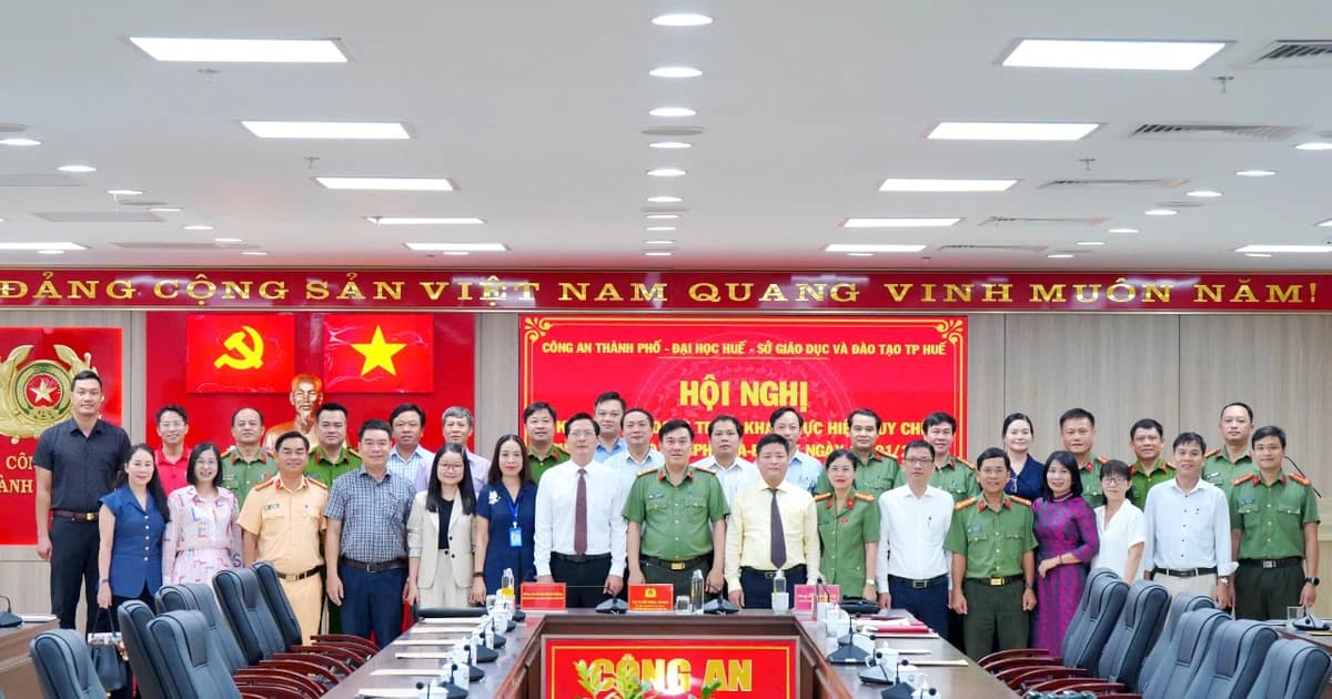 Công an và ngành Giáo dục cùng xây dựng môi trường học đường an toàn, văn minh