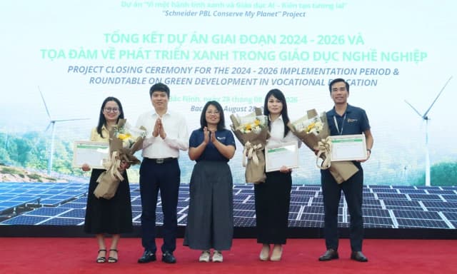 Hơn 10.000 sinh viên được tiếp cận giáo dục về năng lượng xanh và AI
