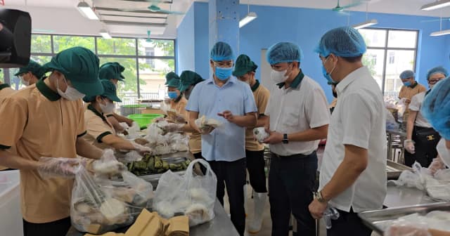 Hà Nội xử lý việc cung cấp chậm suất ăn bán trú tại Trường Nguyễn Quý Đức
