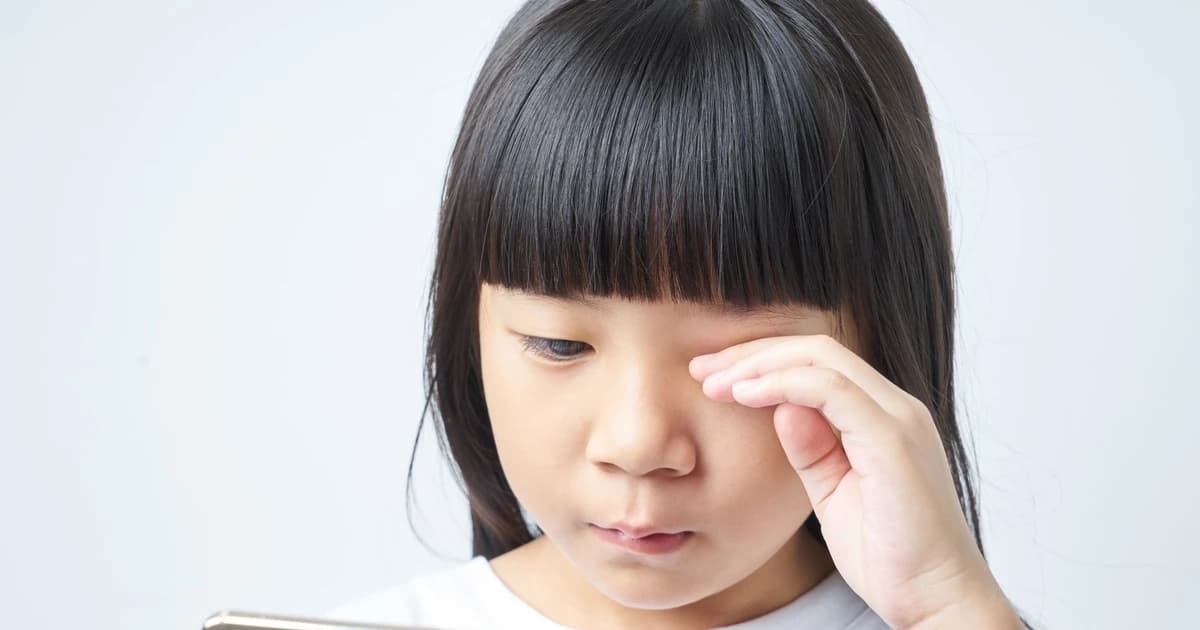 Cách hữu hiệu phòng ngừa cận thị học đường
