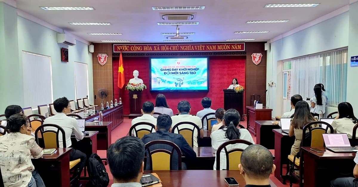 Giảng viên nguồn Đại học Huế được đào tạo khởi nghiệp đổi mới sáng tạo