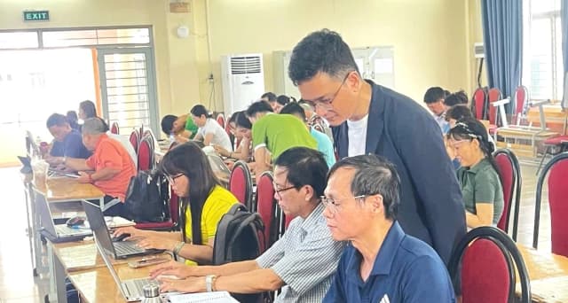 Bồi dưỡng đội ngũ, chủ động bắt nhịp chuyển đổi số