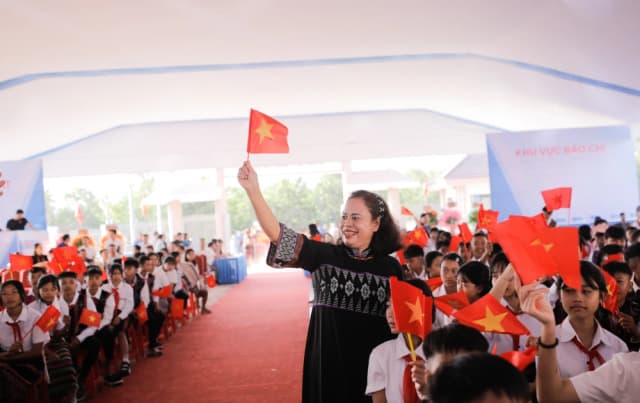 Hiện thực hóa ước mơ học tập nơi vùng phên dậu
