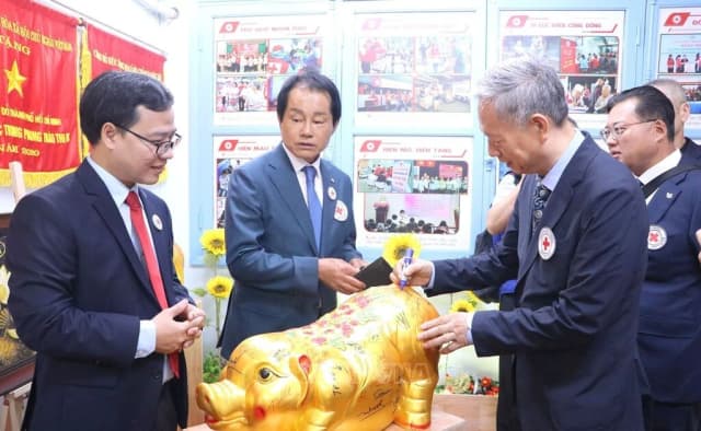Hội Chữ thập đỏ TPHCM và Incheon đẩy mạnh hợp tác nhân đạo