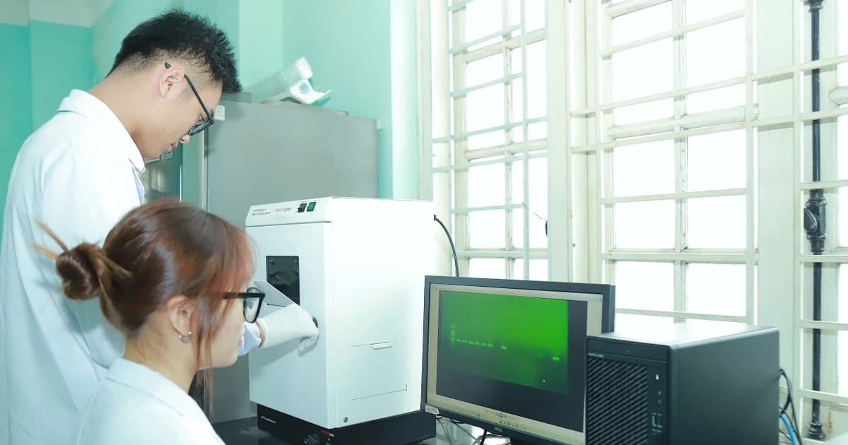 Từ bằng cấp đến năng lực thực chất của sinh viên tốt nghiệp